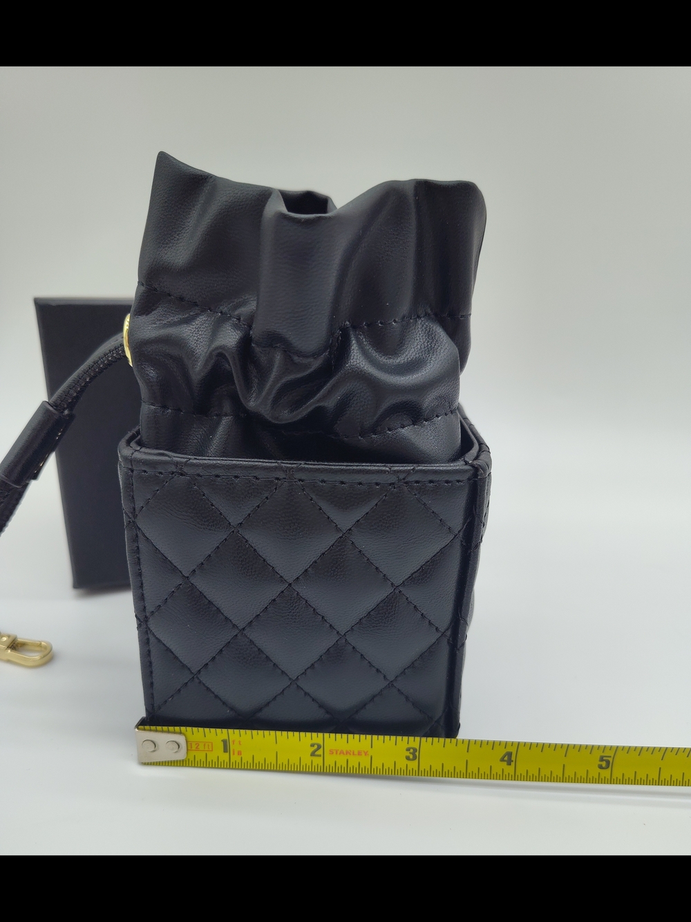 CHANEL Makeup Quilted Mini Bucket Bag Chain Strap Black Cosmetic Holder NIB GWP - Picture 8 of 10